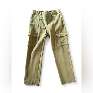 The Essential Slim Pants in Olive Green Cargo Style - Work Preppy Academia 10